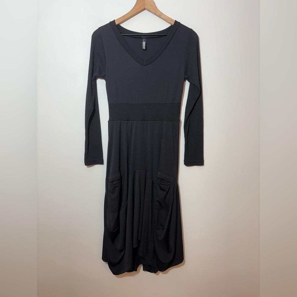 INIZIO Black Lagenlook Italy Asymmetrical Long Sleeve Dress Size Small - Picture 5 of 10